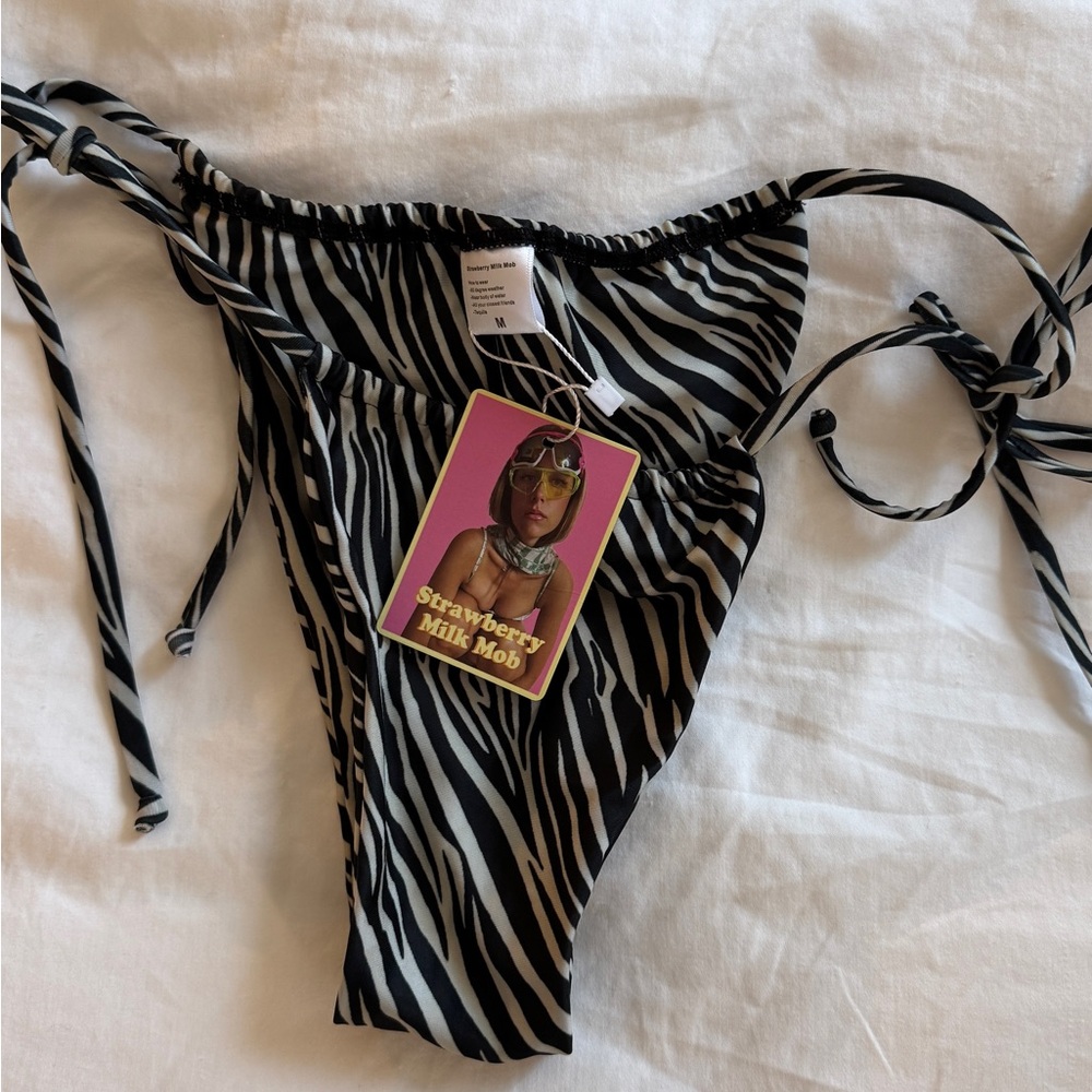Strawberry milk mob carbon copy bikini bottoms with tags